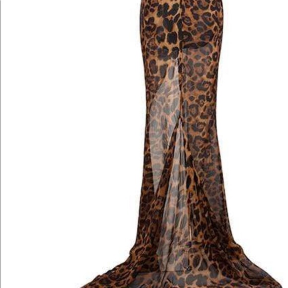 Carmine Strapless Leopard Maxi Dress - Picture 12 of 14